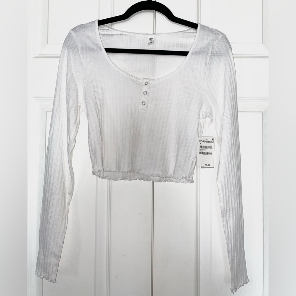 Button up long sleeve crop top